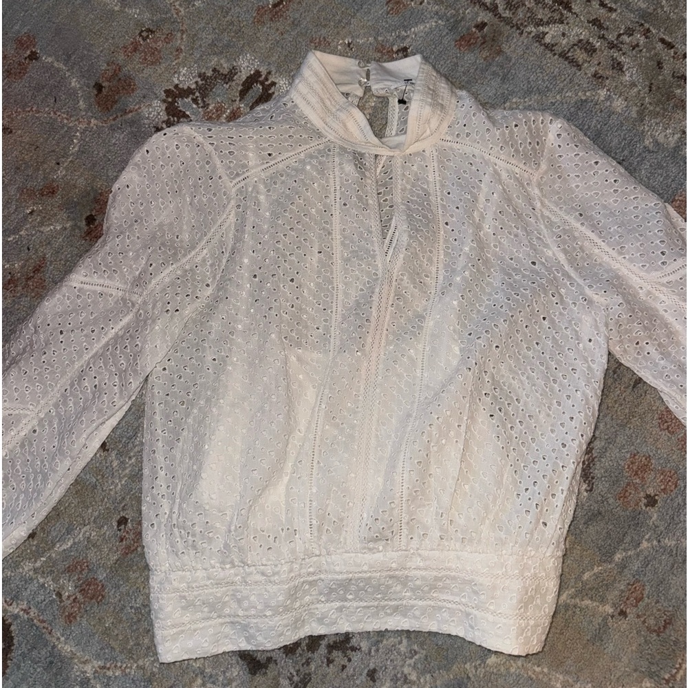 NEED THIS GORG BLOUSE FOR THE SUMMER?!?!